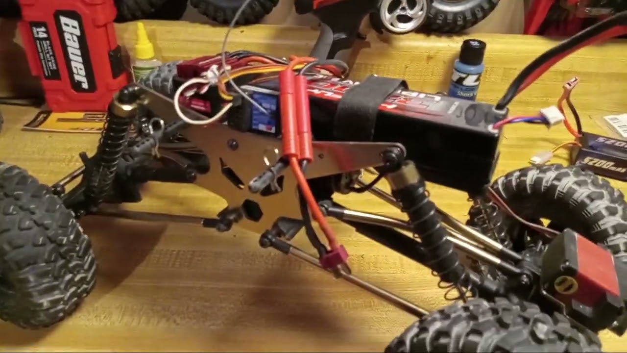 FS-GT5 throttle reversed ???