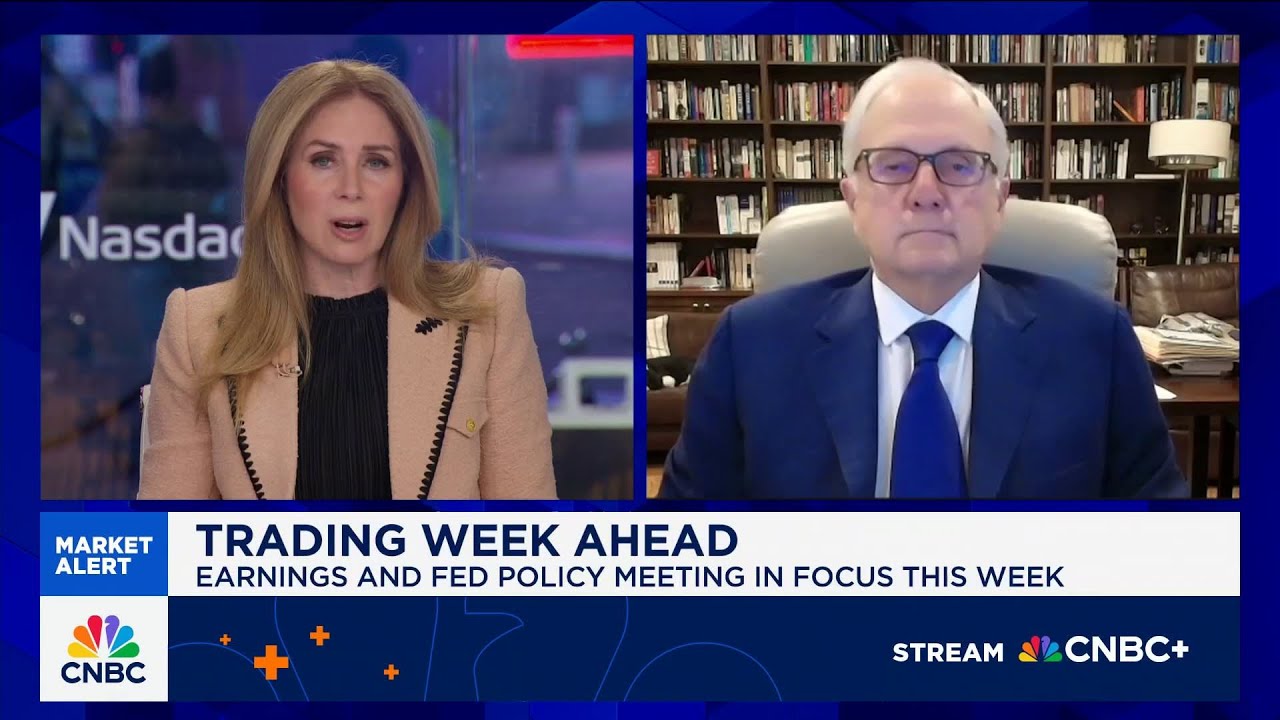 Lowering interest rates won't solve problems in the labor market, says Ed Yardeni