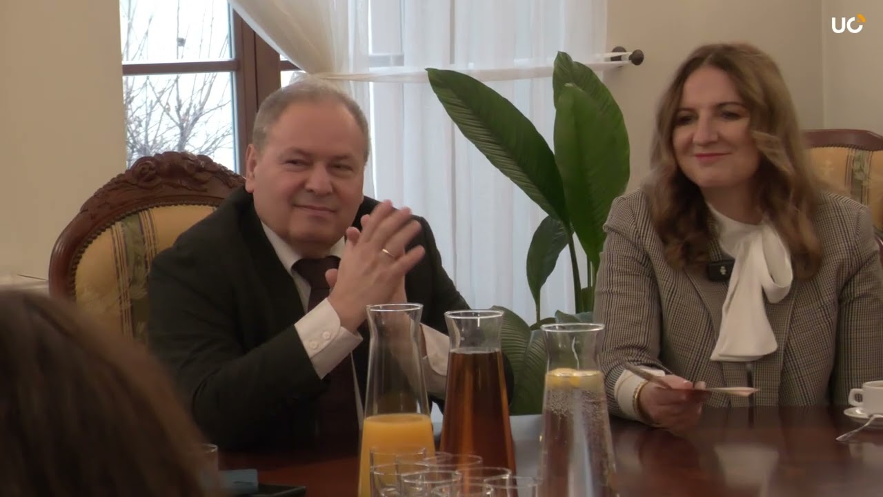 UO i IJHARS łączą siły. Porozumienie o jakości i autentyczności produktów pszczelich podpisane!