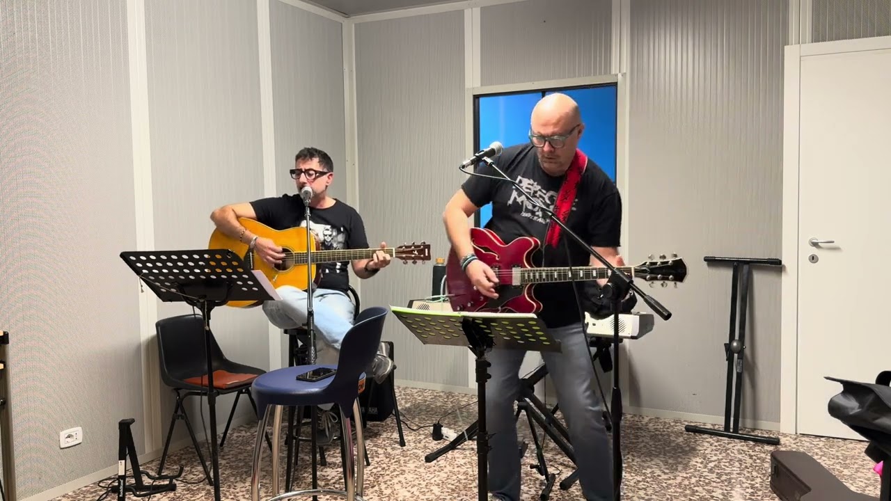 OutoffTime in Sad Song OASIS (cover) 19.10.2025 🎸😀👋