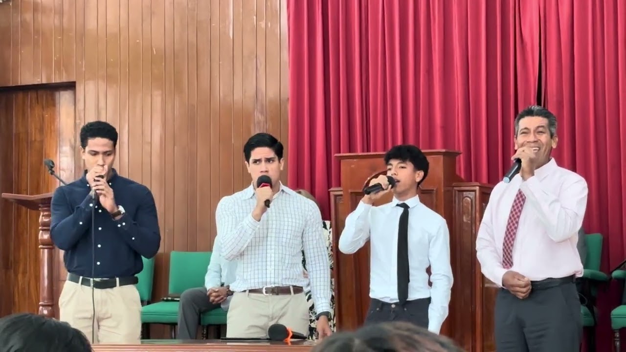 Mi tributo-A Dios sea la gloria(En vivo) | Cuarteto Herencia Eterna