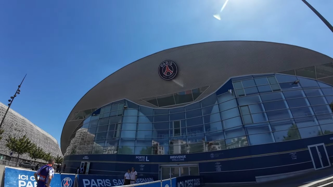 Paris Saint-Germain Stadium Tour (Parc des Princes) Celebrating My 19th Birthday in Paris 🇫🇷