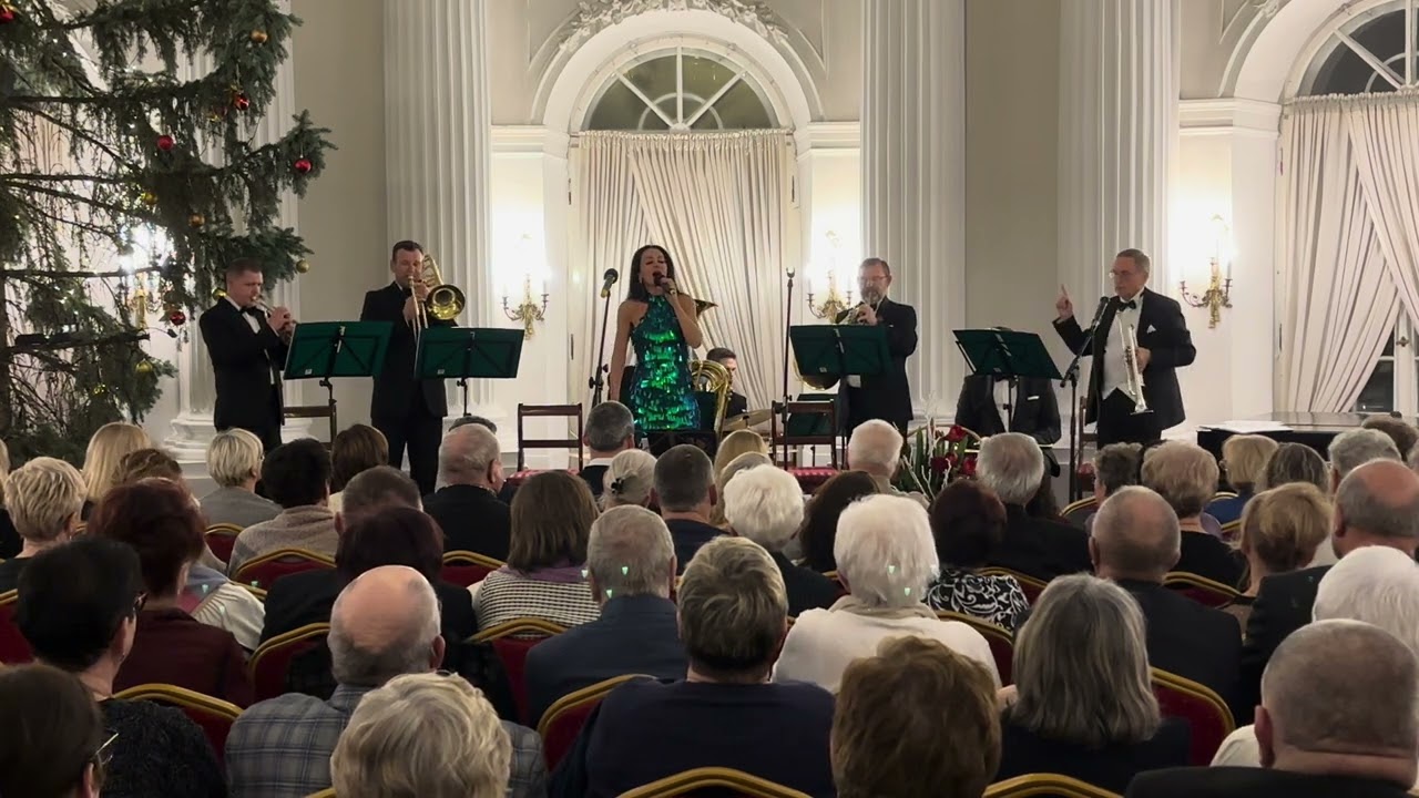 Et Si Tu N'existais Pas -  Maggie Tunkiewicz-Zakrzewska, Capella Zamku Rydzyńskiego (Joe Dassin)