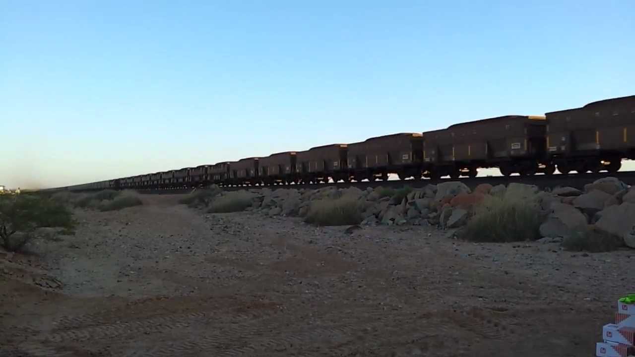 BHP iron ore train - Just how long they are