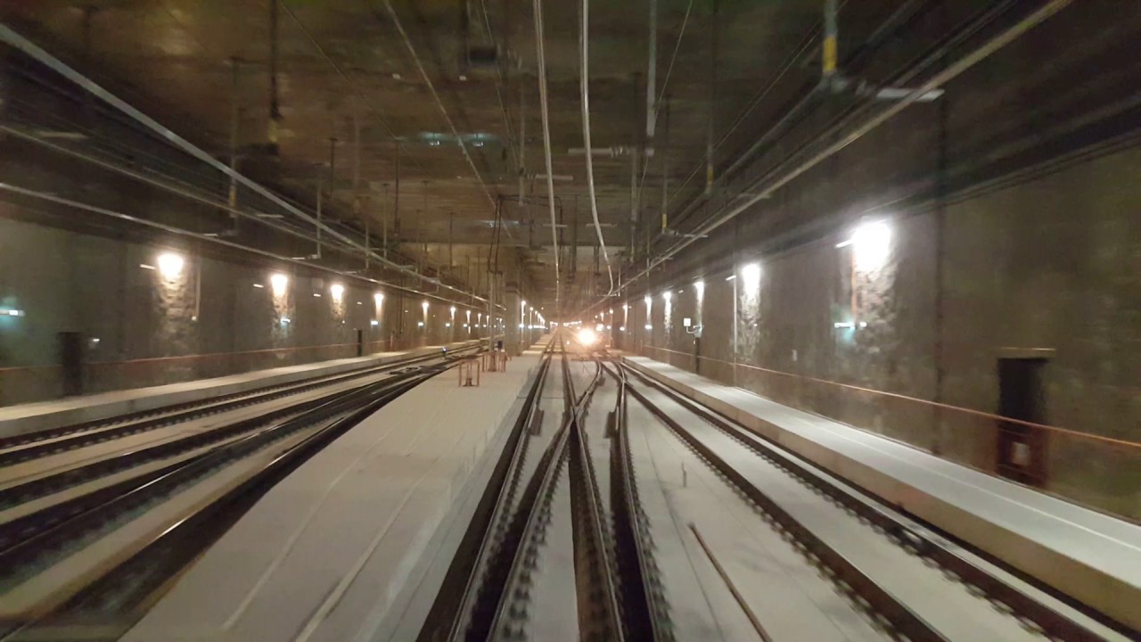 Łódź Niciarniana - TUNEL - Łódź Fabryczna (backshot)