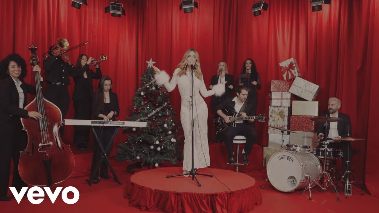 Edurne - Santa Claus lleg&oacute; a la ciudad