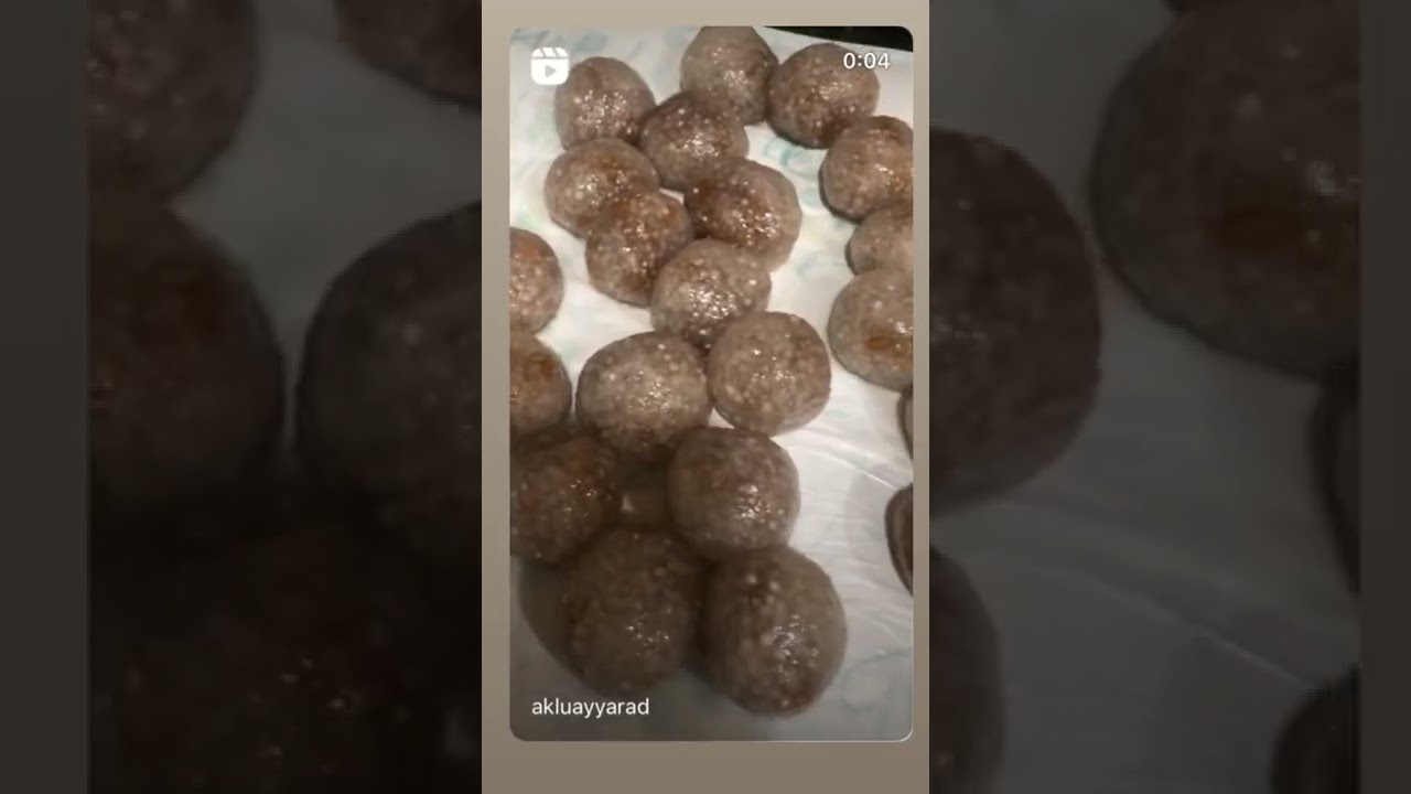 How to make Laotian tapioca balls.