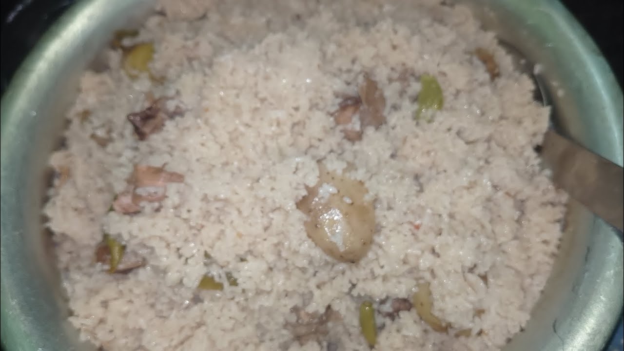 এই প্রথমবার রান্না করলাম মুরগির পা গিলা কলিজা চামড়া দিয়ে পোলাও চালের খুদ এর বিরিয়ানি।