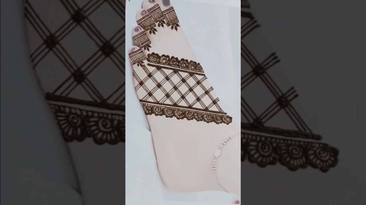 unique feet mehndi design 
