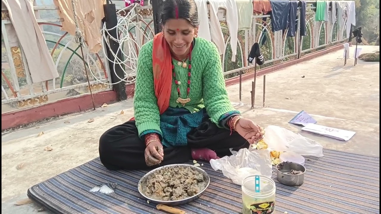 आज बनाई हमने तीसरी बार खटाई