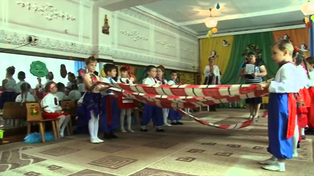 Красивий парний танець з РУШНИКАМИ