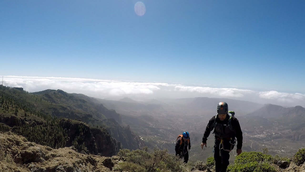 PICO MORRÓN DE LA AGUJEREADA 1 956 M  PUNTO MAS ALTO DE LA ISLA DE LA GRAN CANARIAS MARZO 2022