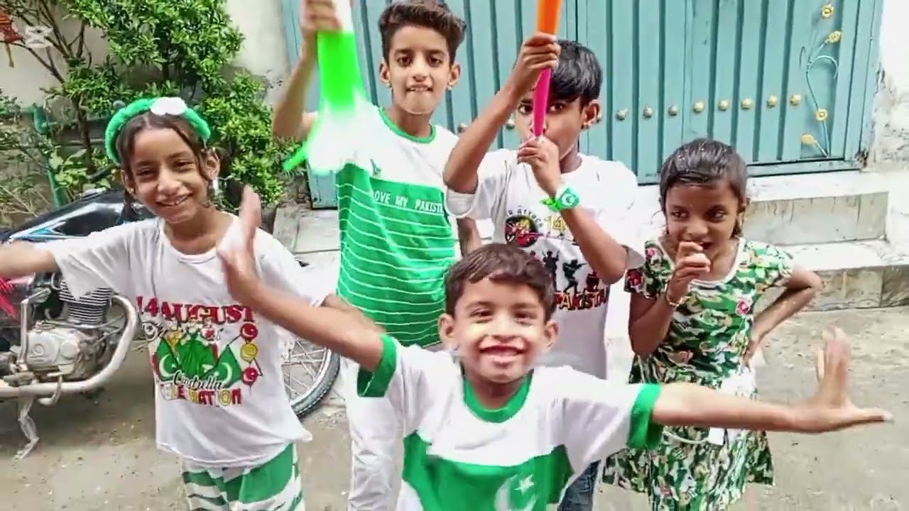 14 August khoob enjoy 