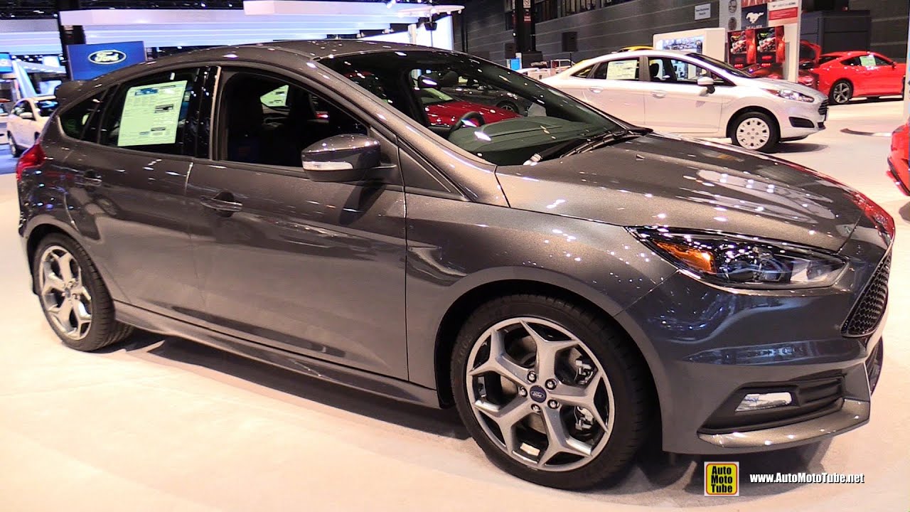 2015 Ford Focus ST - Exterior and Interior Walkaround - 2015 Chicago Auto Show