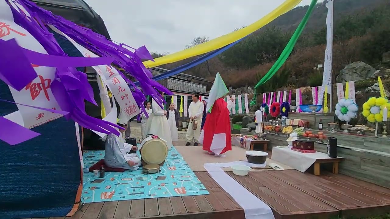 천존받기전 신장 산신 노는 애동자 많은성원 보내주세요