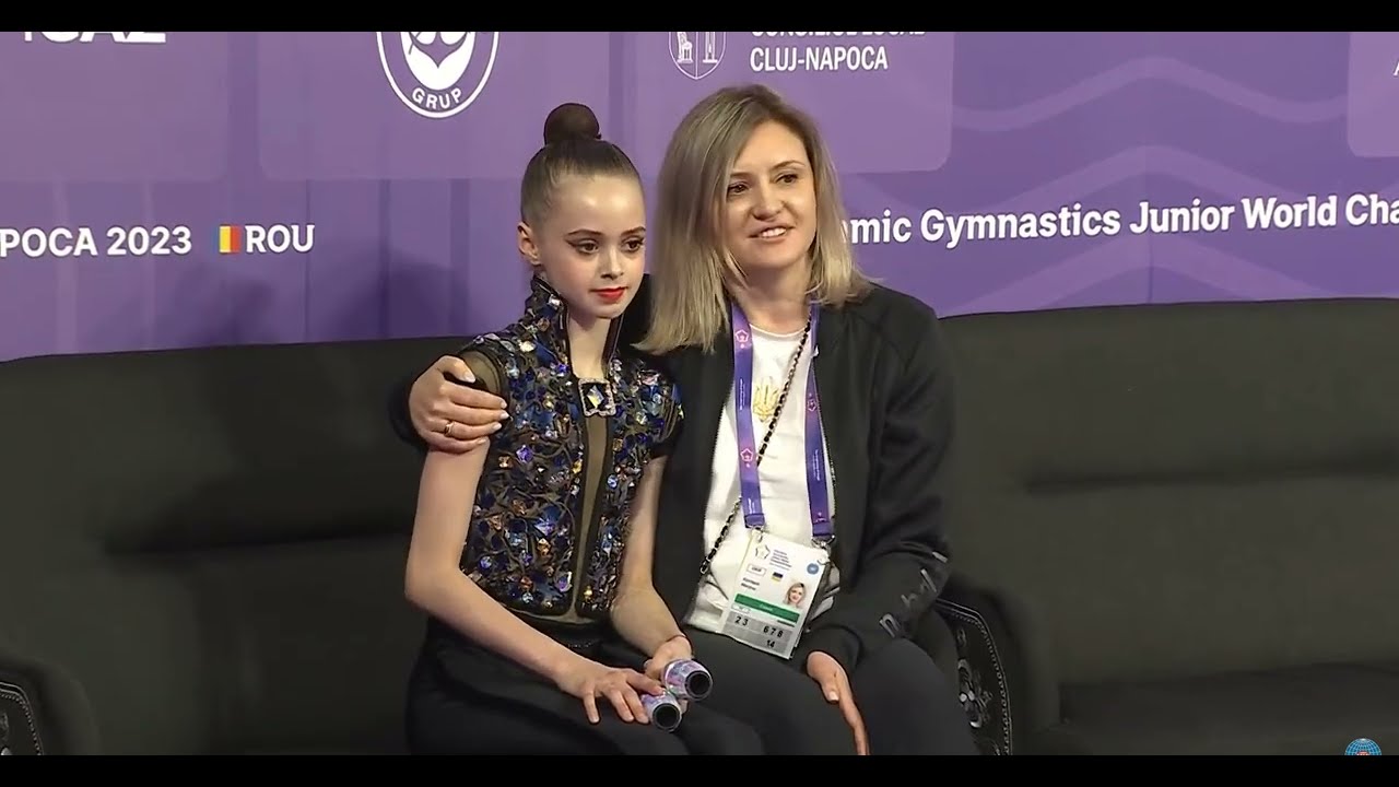 Taisiia Onofriichuk Clubs Final 29,750 SILVER - Junior World Championships Cluj-Napoca 2023