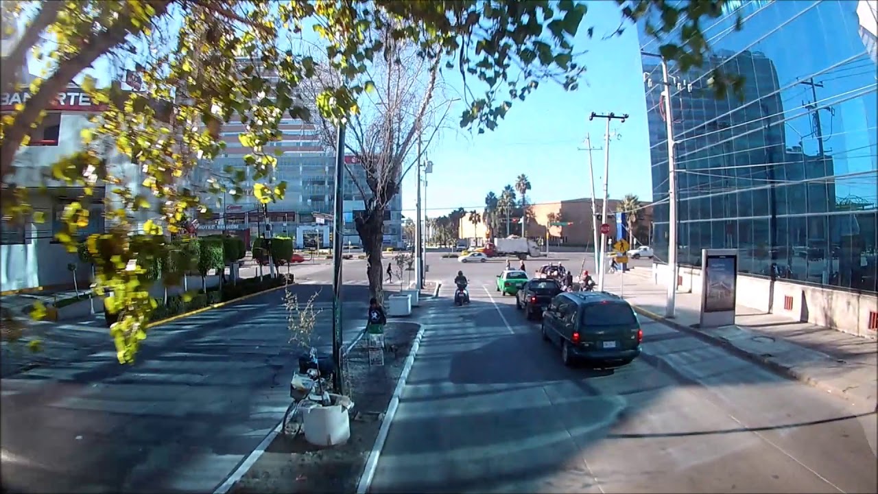Saliendo de la Central de Autobuses de León Guanajuato en ETN Doble Piso