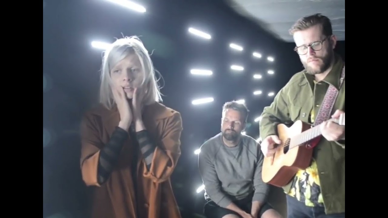 Aurora- Home Live Underground
