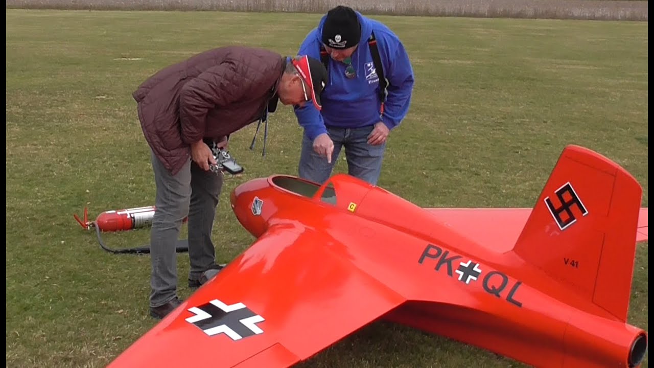 Gigantic, Huge, RC,  4 Meter, Large, Messerschmitt, ME 163 Komet, XXL, Turbine perfect landing.