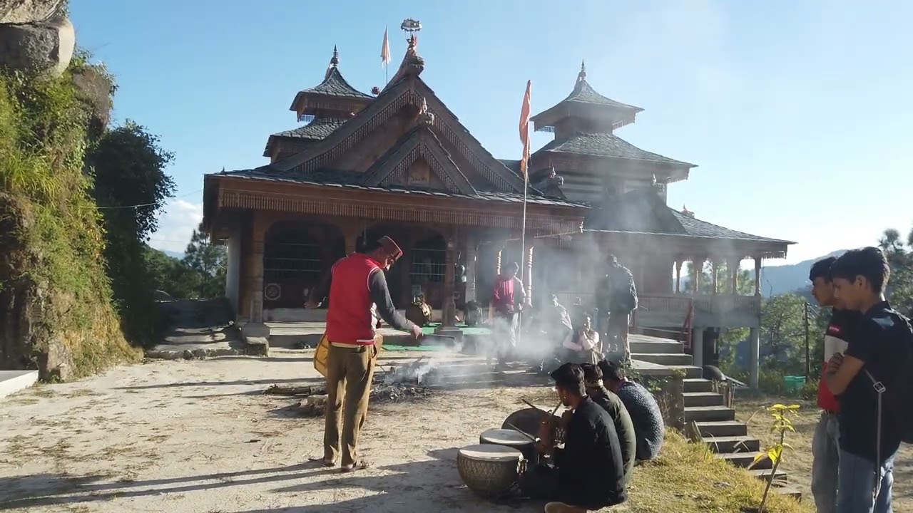 Dev shiv shankar (सौंटी) temple in karsog, Rath yatra and inside view of the temple #shiva #karsog