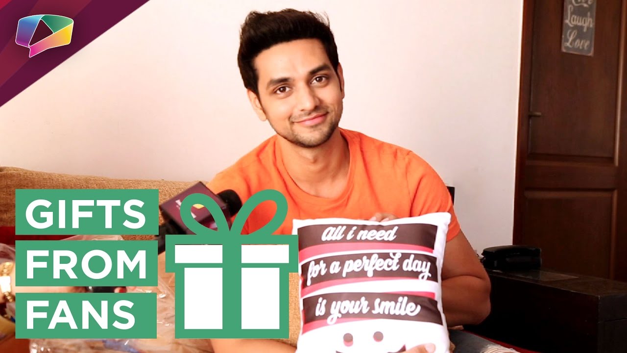 Shakti Arora Receives Gifts From Fans