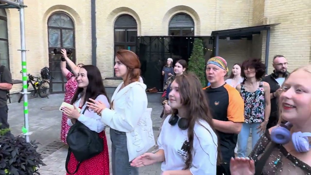 1. Tember Blanche - 31 07 25 - charity acoustic free concert - Kyiv - Peppers Club