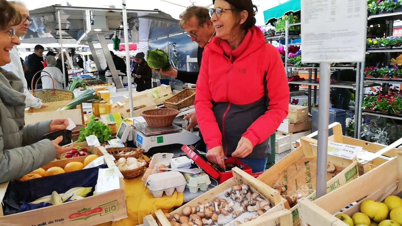 March&eacute; Saint-Pierre &agrave; Saintes