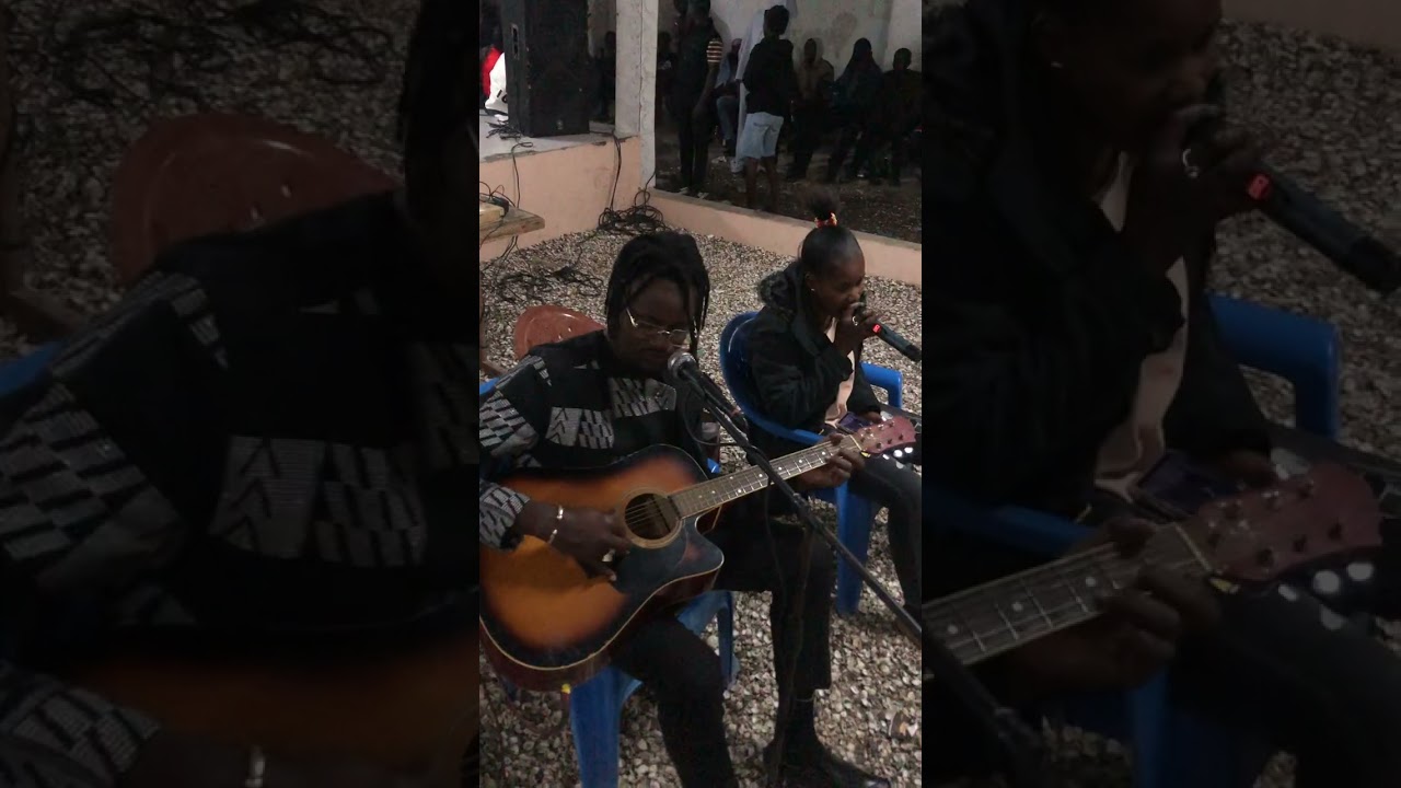 Écoute le chanson tawou yaye de Gérard ndiaye 
