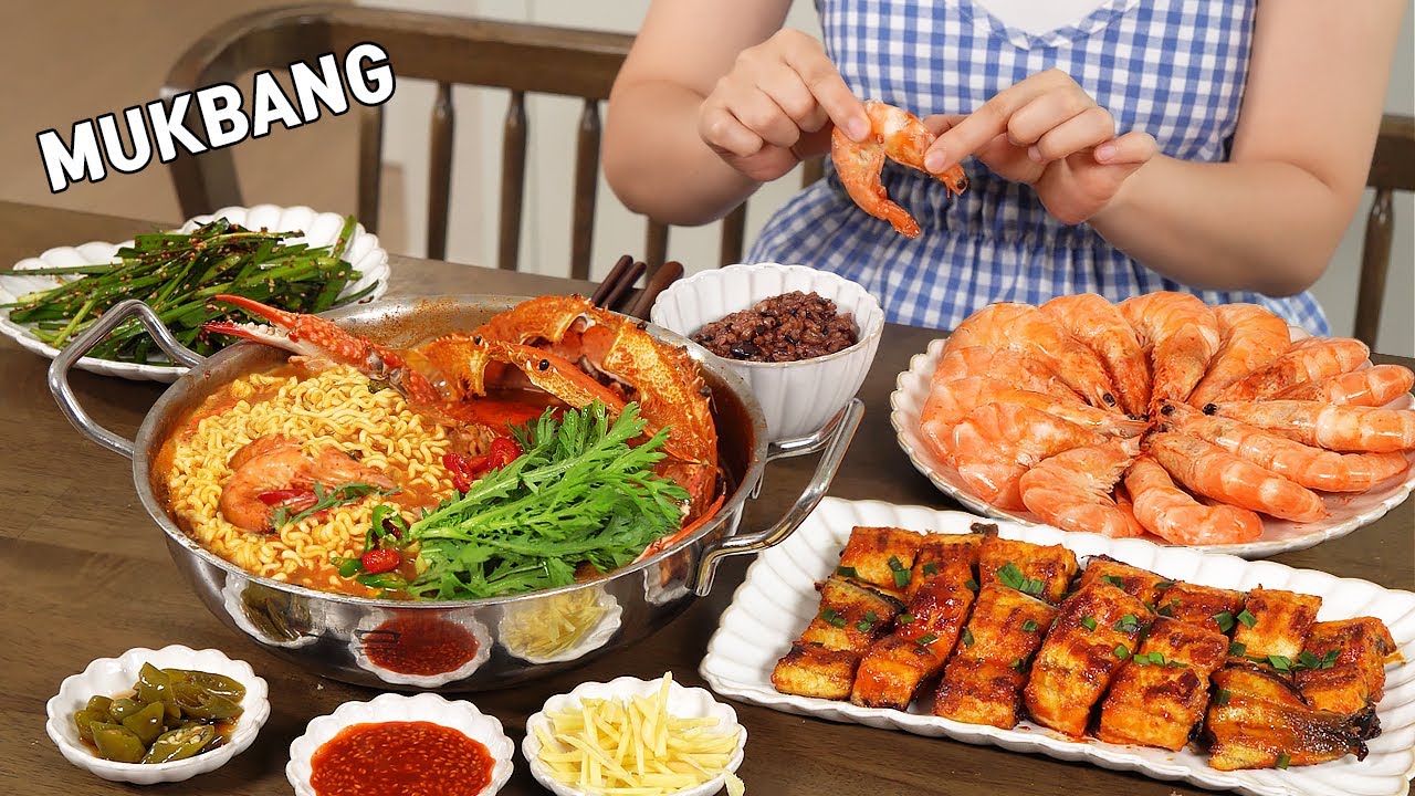 Mukbang:) стол из морепродуктов(рагу из крабов, острый угорь на гриле, креветки на пару).