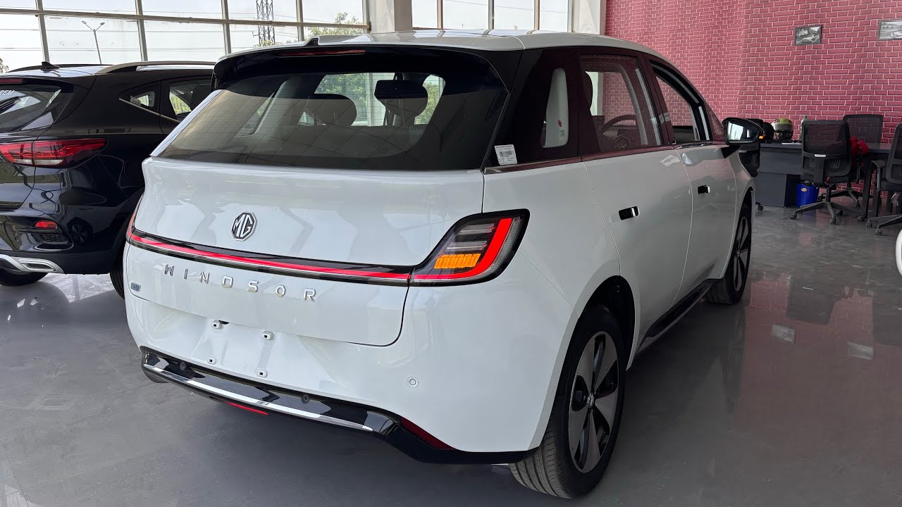 New✅ 2026 MG Windsor EV Essence Detailed Review | On Road Price Range Interior Features Update
