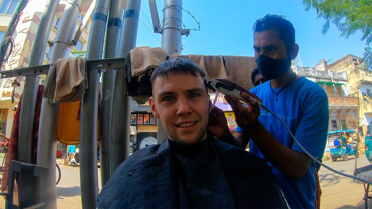 Street Barber in India 🇮🇳