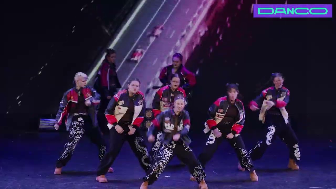 DC CREW, K-pop, педагог-хореограф Анна Уткина