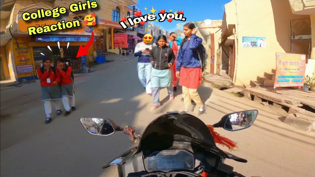 College Girls Reaction 😘 On R15M //Cute Girls Reaction 😱 // #yamaha #girls #reaction 