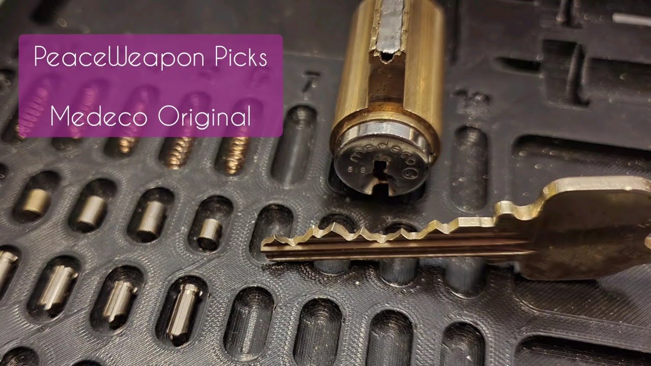 [012] Medeco Original picked and gutted (with short tutorial)