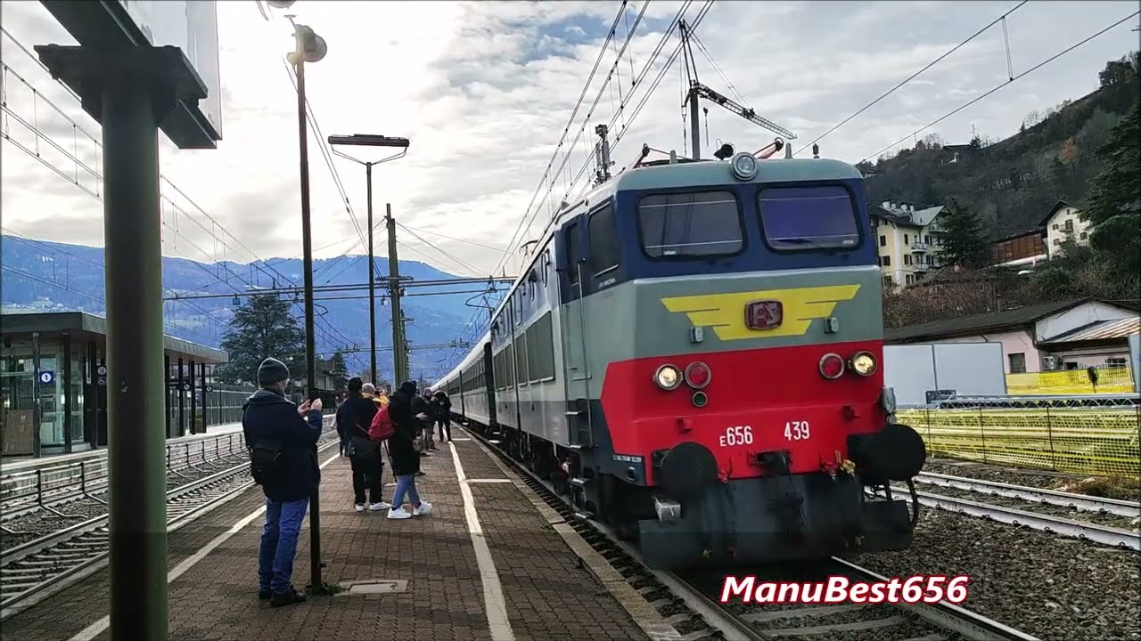 TRENO STORICO DEI MERCATINI DI NATALE ALLA STAZIONE DI BRESSANONE! (08/12/2025)