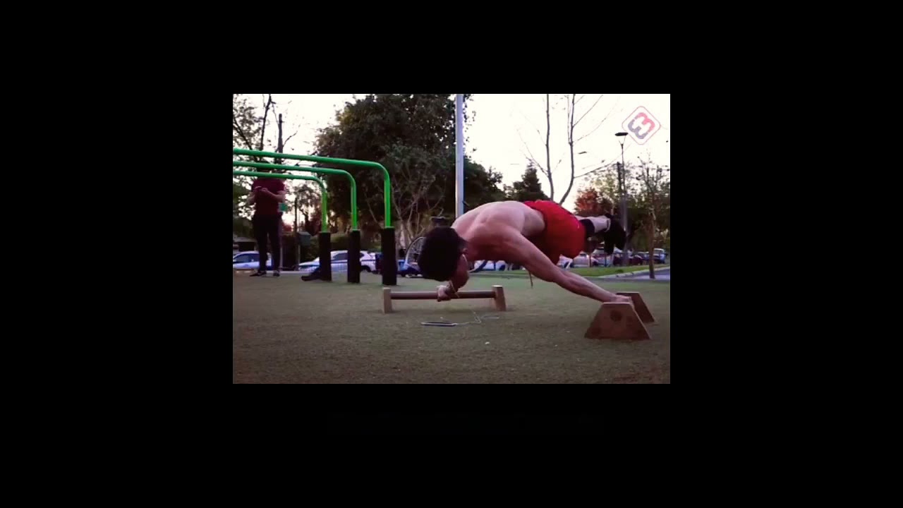 PLAYA BEATS - GODS OF KRUMP👳🔥 | Victor Allendes | Street Workout | World Champion - 2021 |