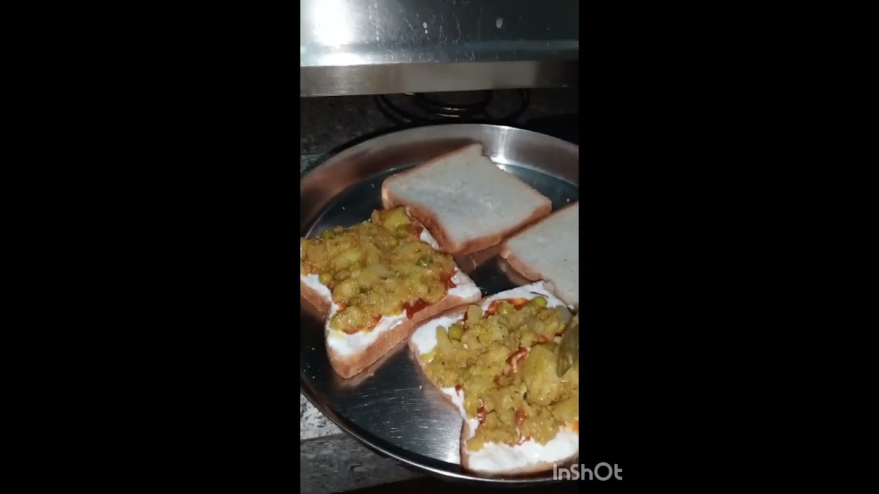 Bachi hui sabzi se tasty sandwich 