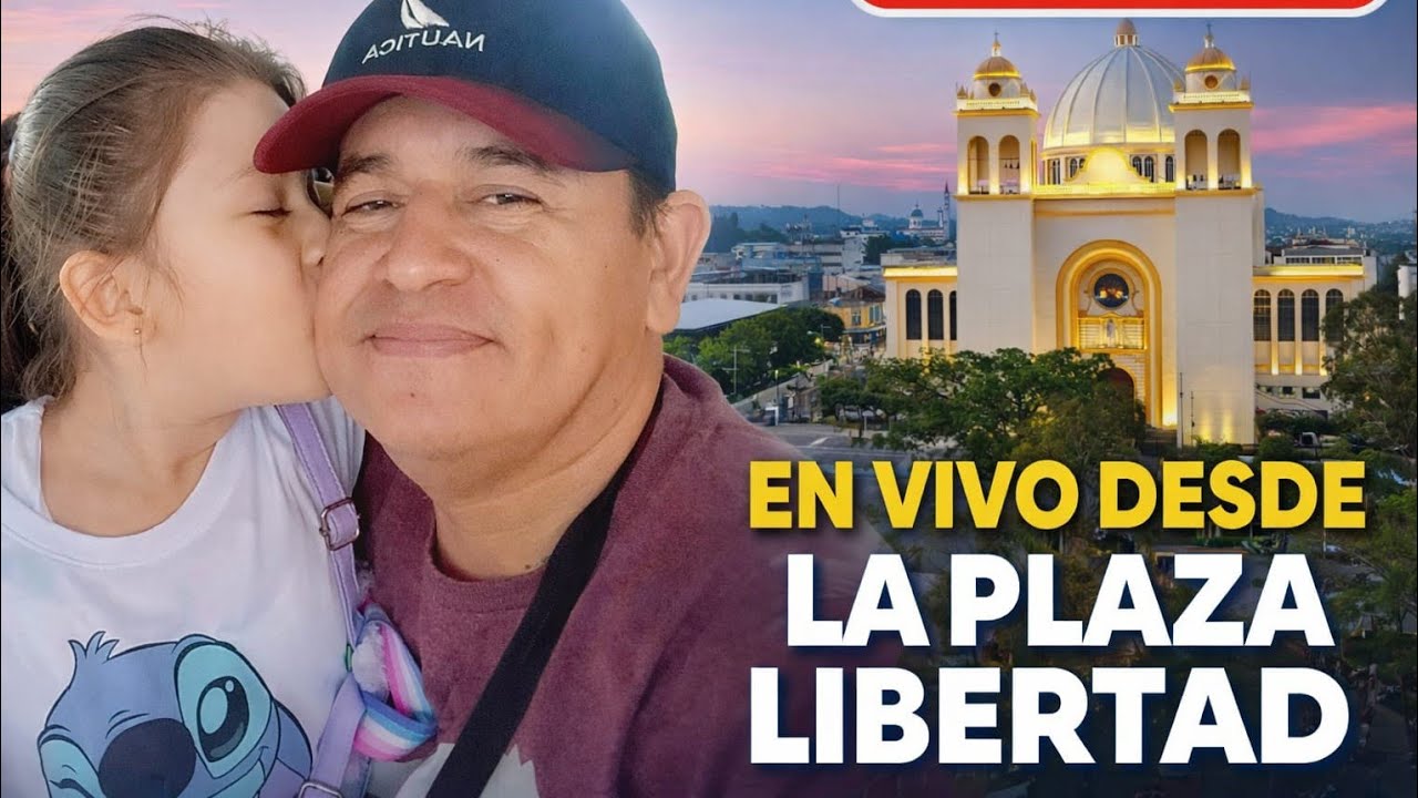 Chevere youtuber503 est&aacute; en vivo desde Plaza Libertad