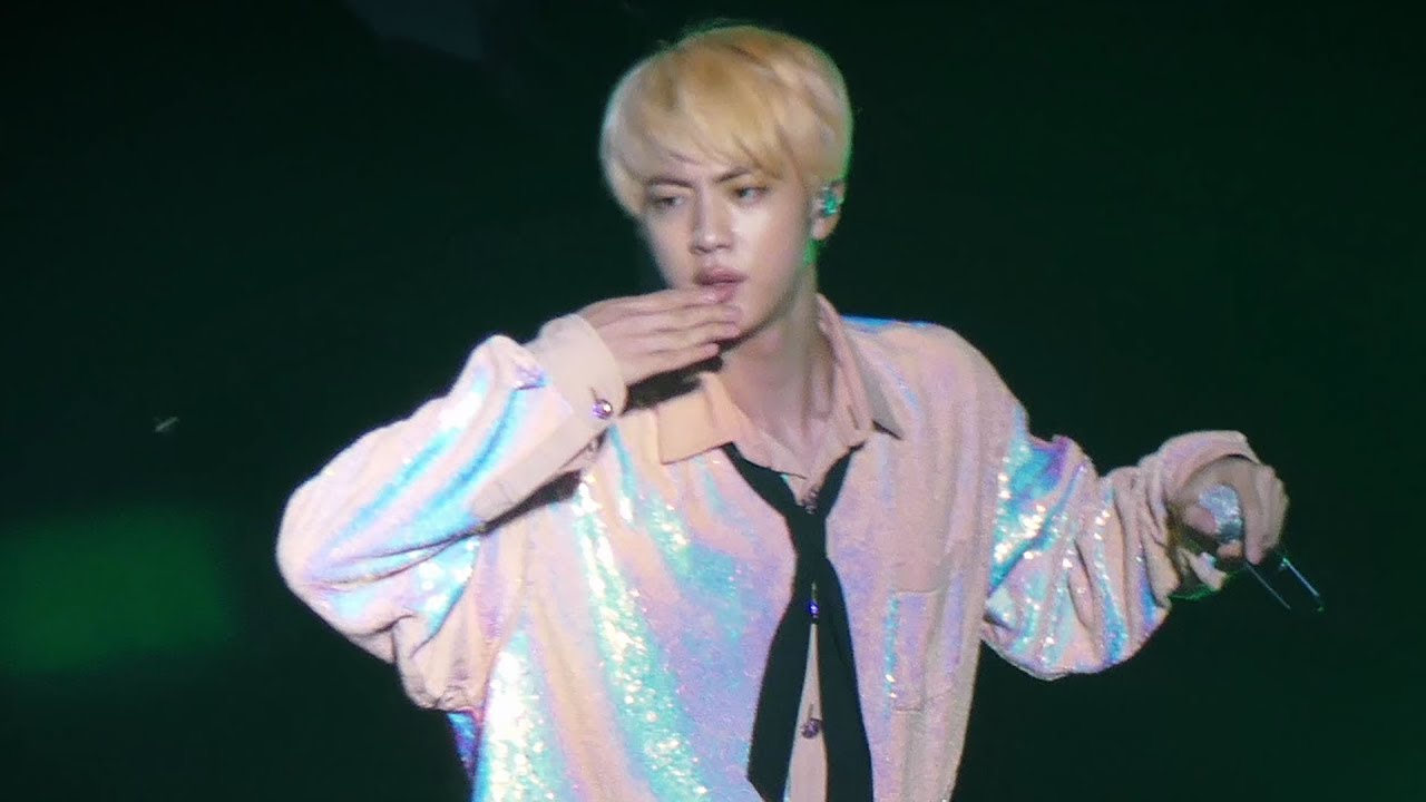 180826 LOVE YOURSELF 방탄소년단 BTS - Medley: 불타오르네(FIRE)+뱁새+쩔어(DOPE)  (JIN FOCUS / JIN FANCAM / 석진 직캠)