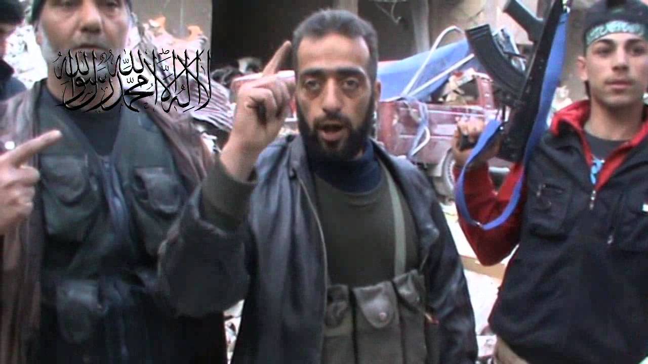 الدمار في مخيم اليرموك بدمشق ورأي الناس بالنظام السوري