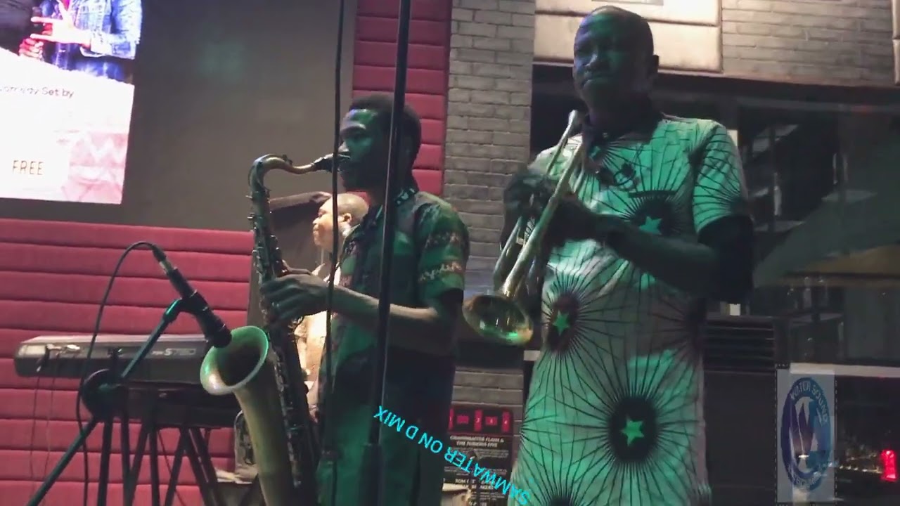 *WALE OJO LIVE ON STAGE AFROBEAT NIGHT* #Waleojo#samwater_ #watersoundentertainment_