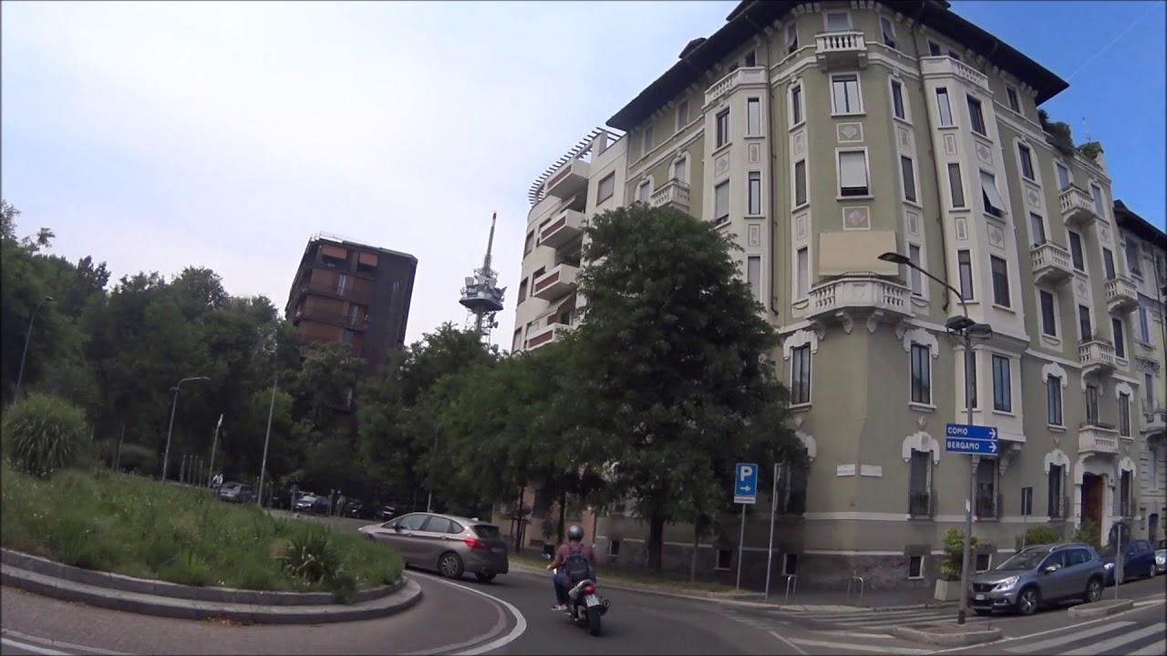 Da via del Burchiello a via Moscati
