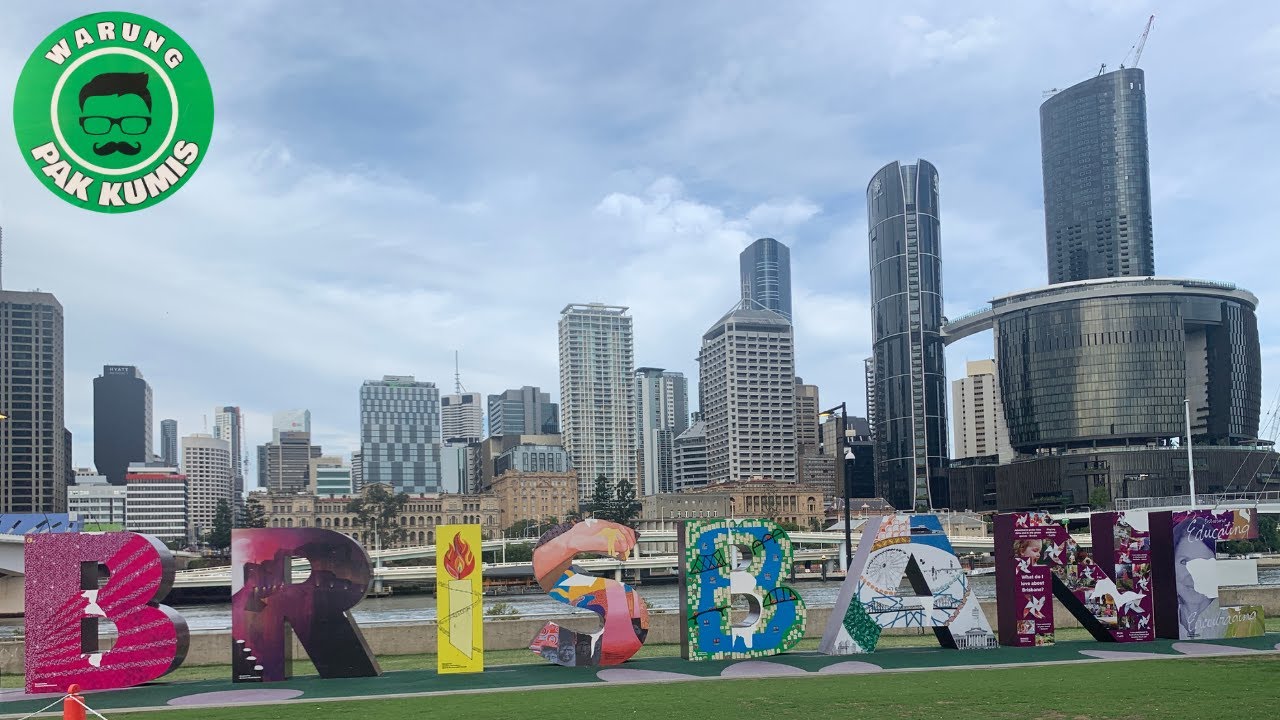 Strolling Around BRISBANE