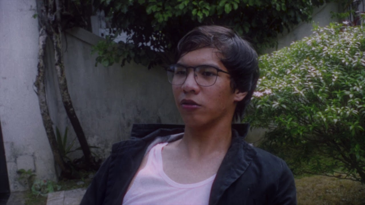 Old Fashioned 16mm Film Look Emulation Premiere Pro Lumetri with retro looking diffusion #shorts