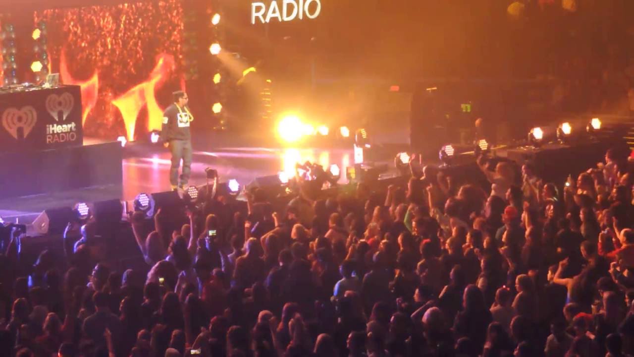 Yeah/Get Low/Turn Down For What- Lil Jon (Hot 99.5 Jingle Ball) 12/15/14