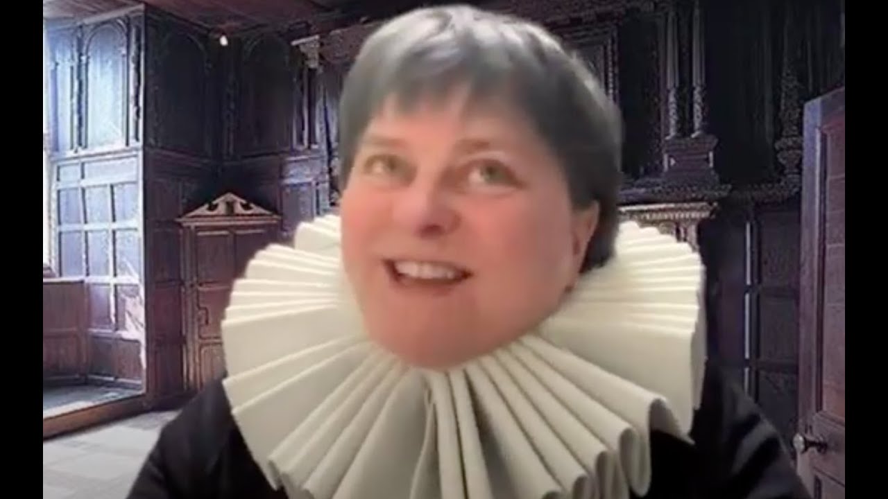 DIY Quickie Elizabethan Ruff