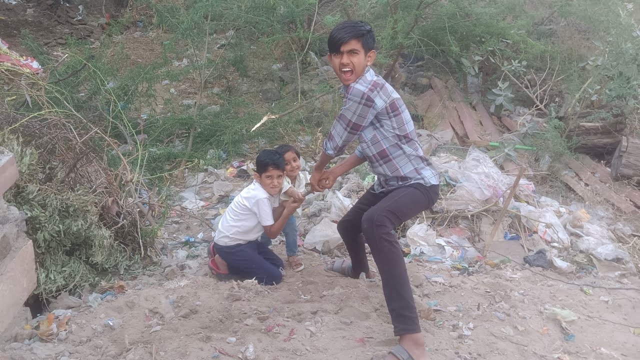Aaj Ham teenon yah kahan fas Gaye deep jungle mein 😱|| vlog 141❤️