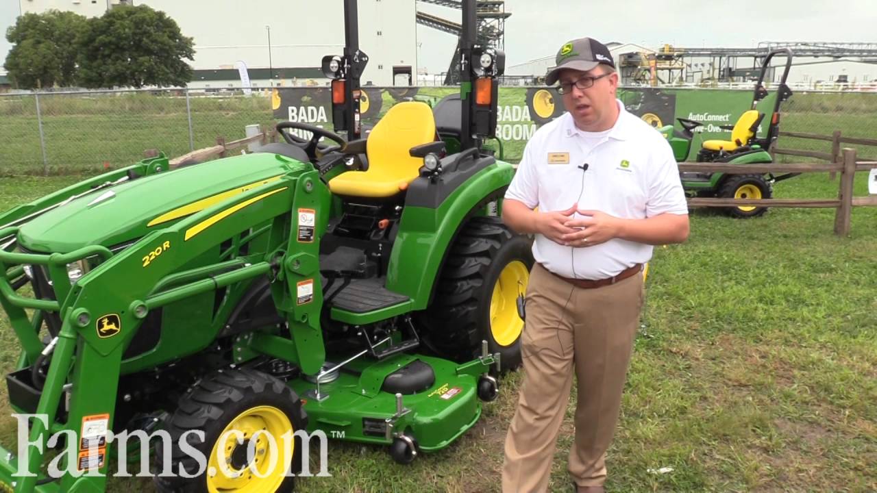 New John Deere 2032R and 2038R Compact Tractors Introduced