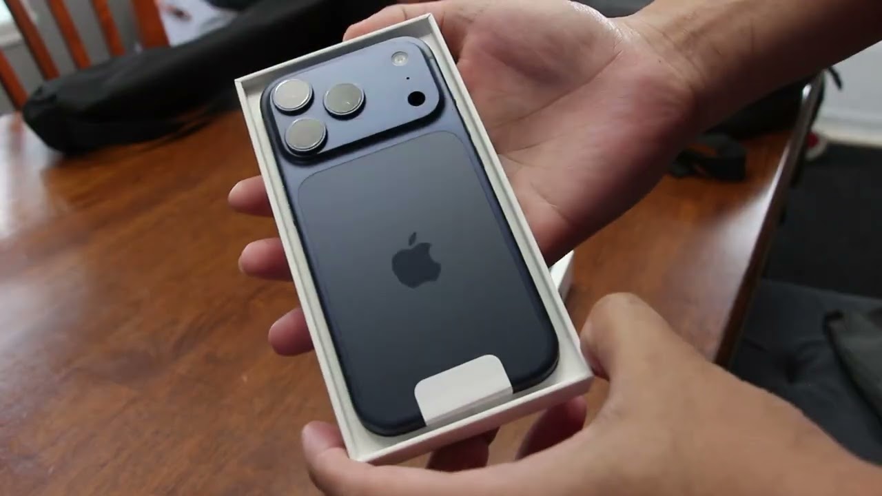 Unboxing iphone17pro