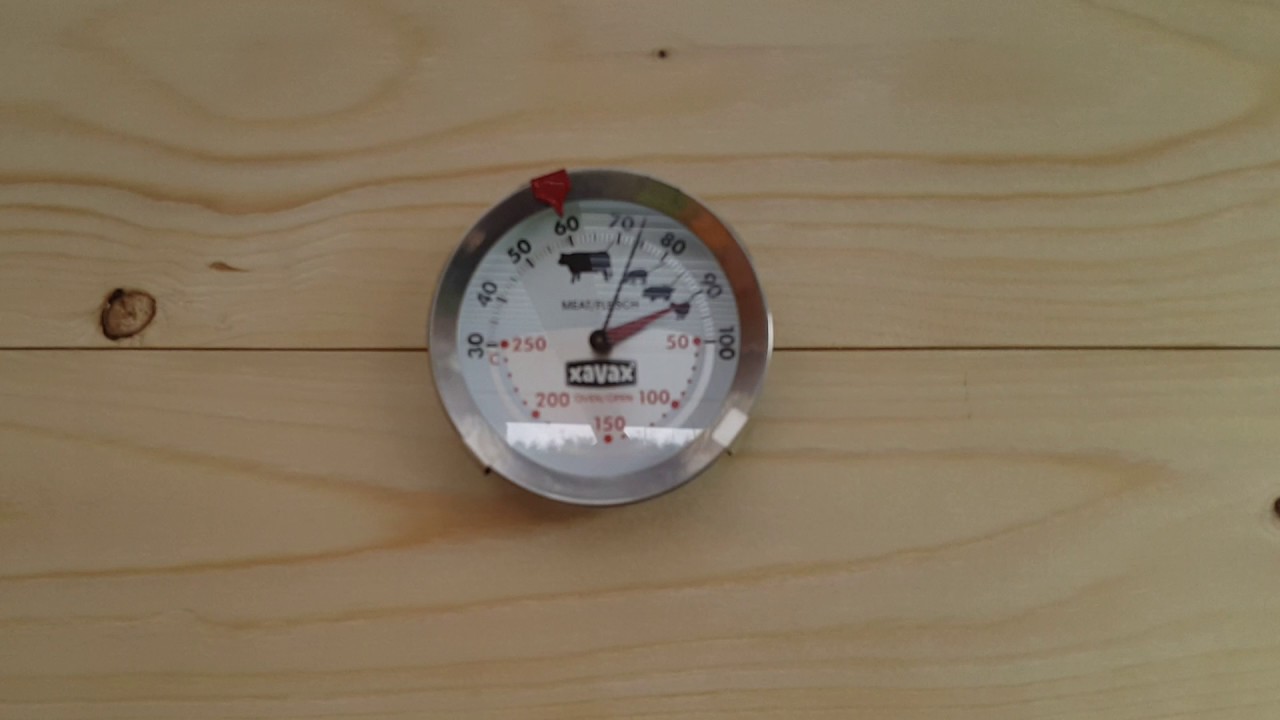 Räucherofen aus Holz